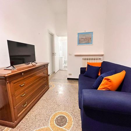 Savona Casa Vacanze Vicino Mare 3 Minuti Wifi Exterior photo