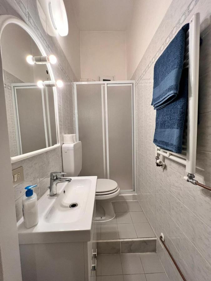 Savona Casa Vacanze Vicino Mare 3 Minuti Wifi Exterior photo