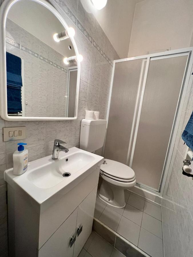 Savona Casa Vacanze Vicino Mare 3 Minuti Wifi Exterior photo