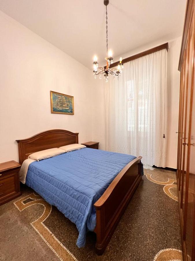 Savona Casa Vacanze Vicino Mare 3 Minuti Wifi Exterior photo
