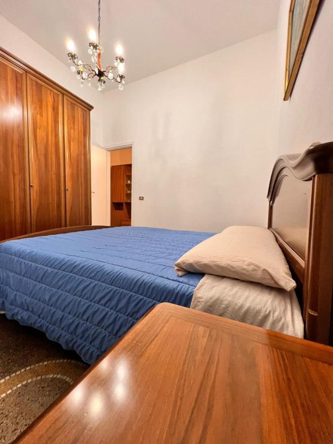 Savona Casa Vacanze Vicino Mare 3 Minuti Wifi Exterior photo